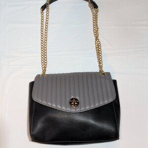 Bandolino Black Pleather Gray Quilted Top Crossbody Gold Accents Double Chain